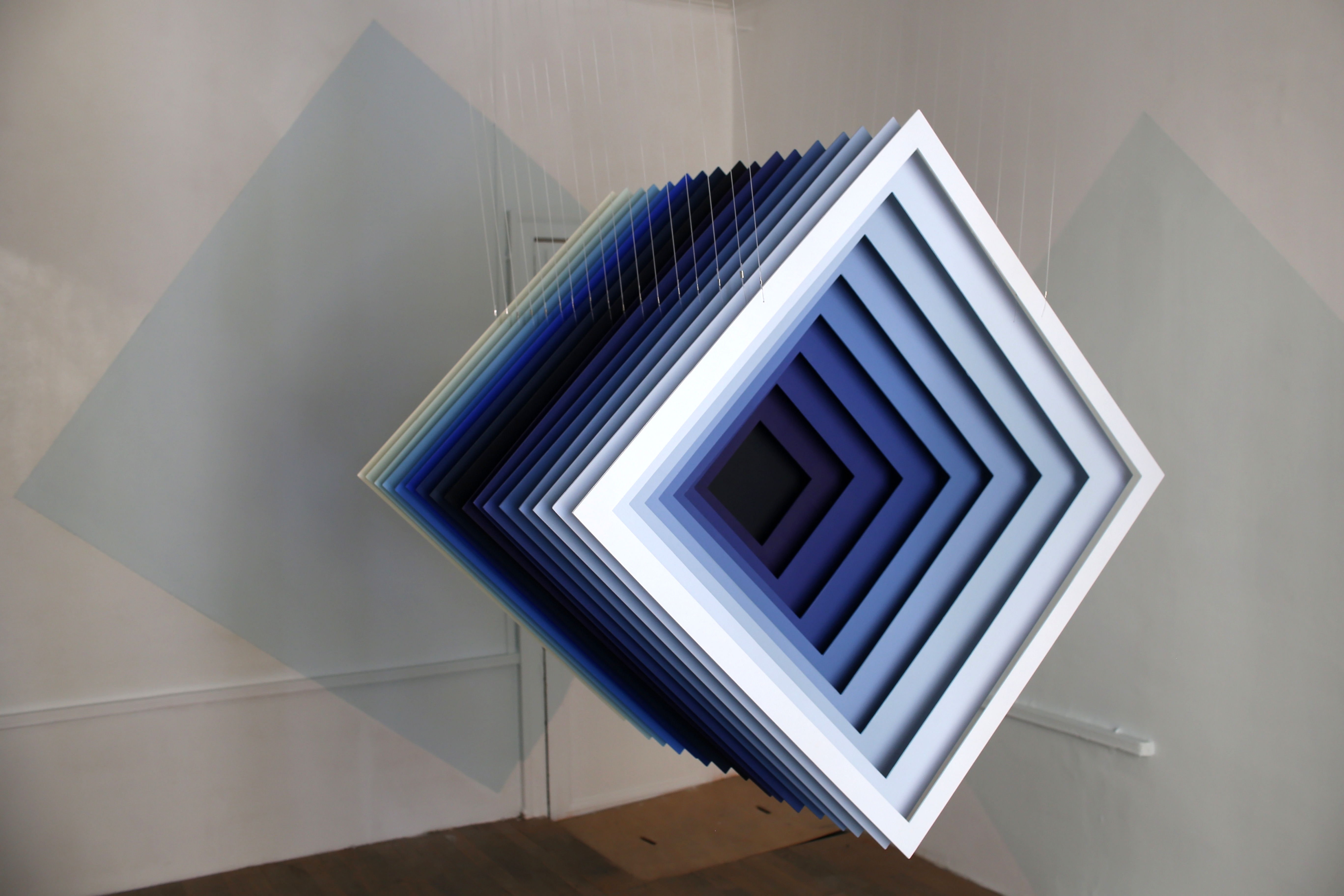 Installation mobile de 17 carrés à double entrée - 2019